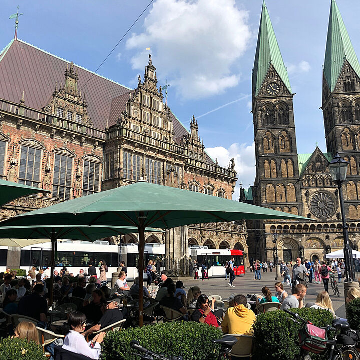 The central marketplace in Bremen, including Petri Dom and the City Hall